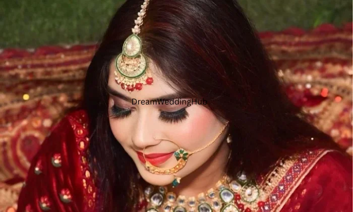 LONDON MAKEUP STUDIO